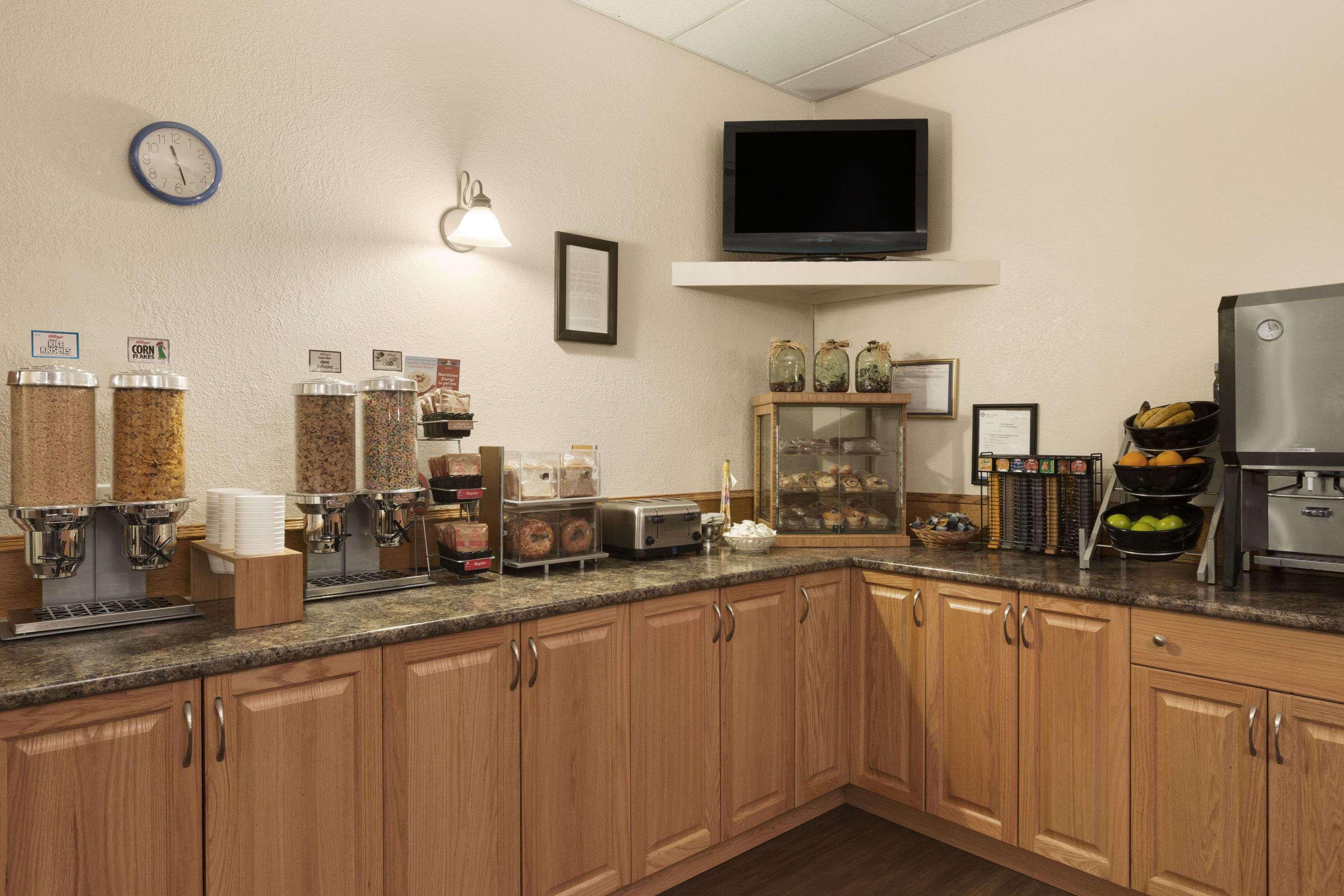 海普雷戴斯酒店 High Prairie 外观 照片